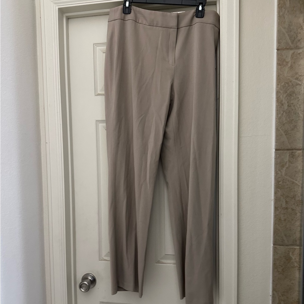Women’s Tan Dress Pants by Croft and Barrow SZ 16
